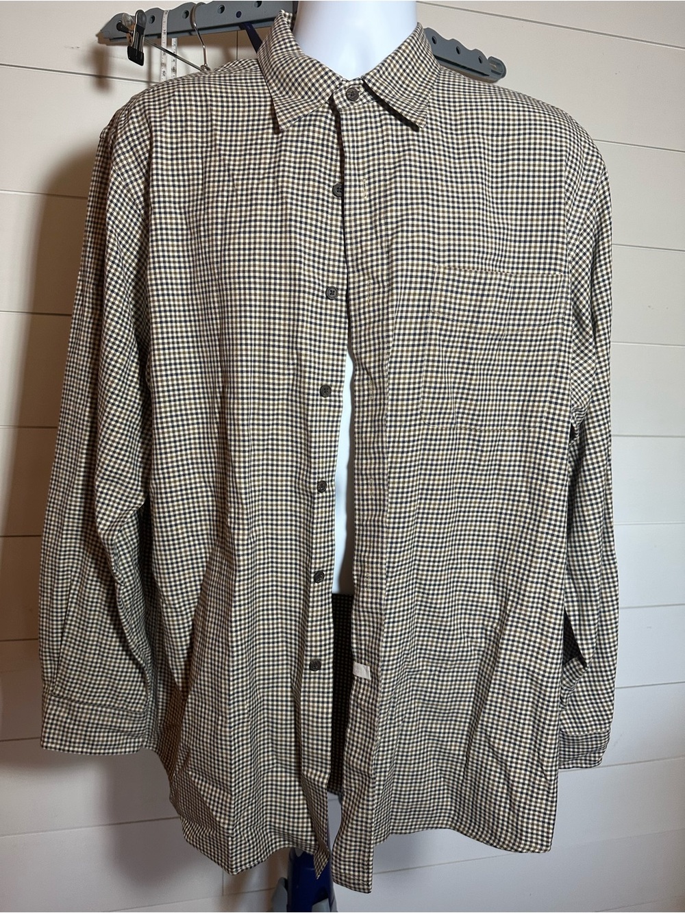 #196 Men's Button-Up Check Shirt — Beige and Black